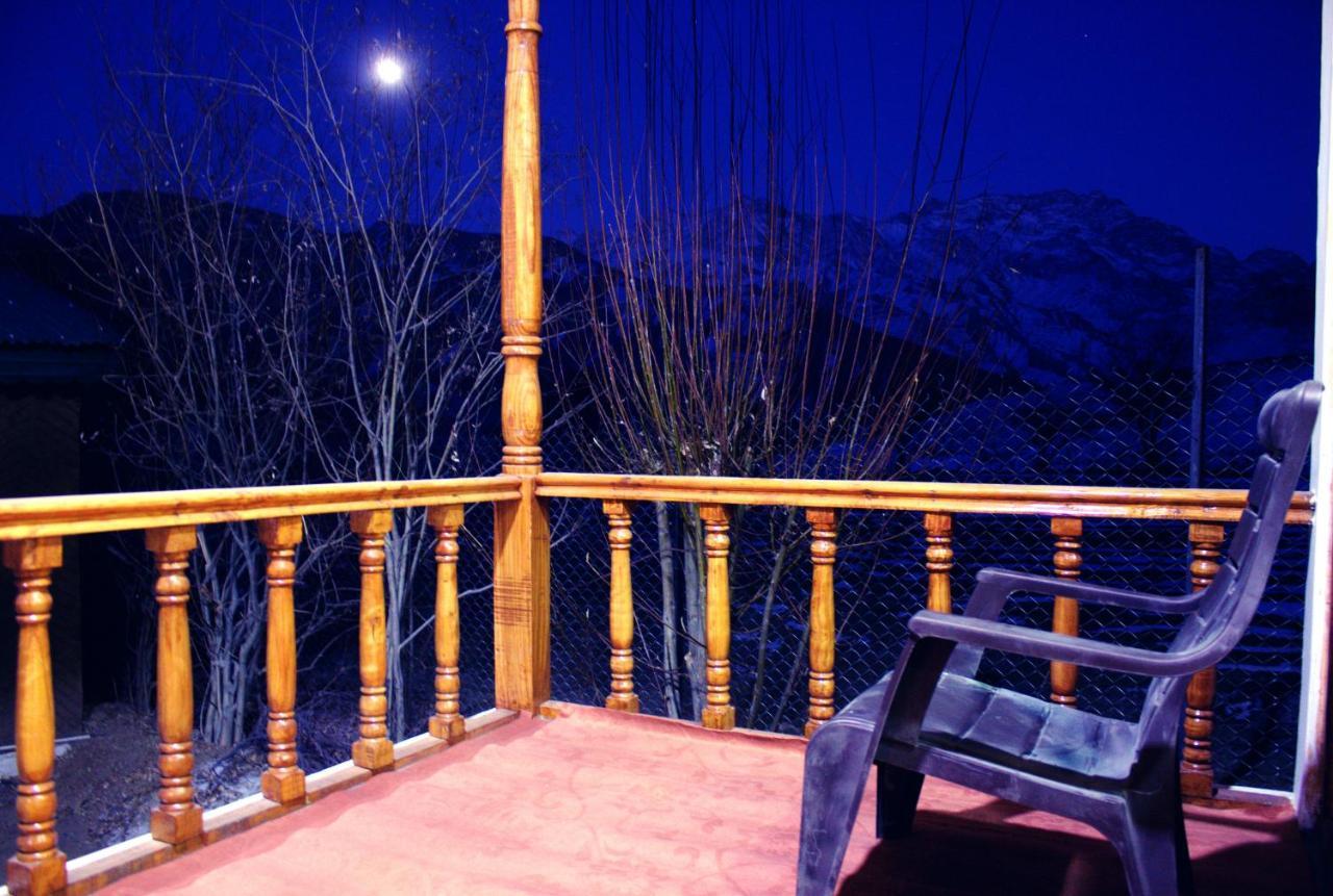 Rangyul Resort Kargil Exterior photo